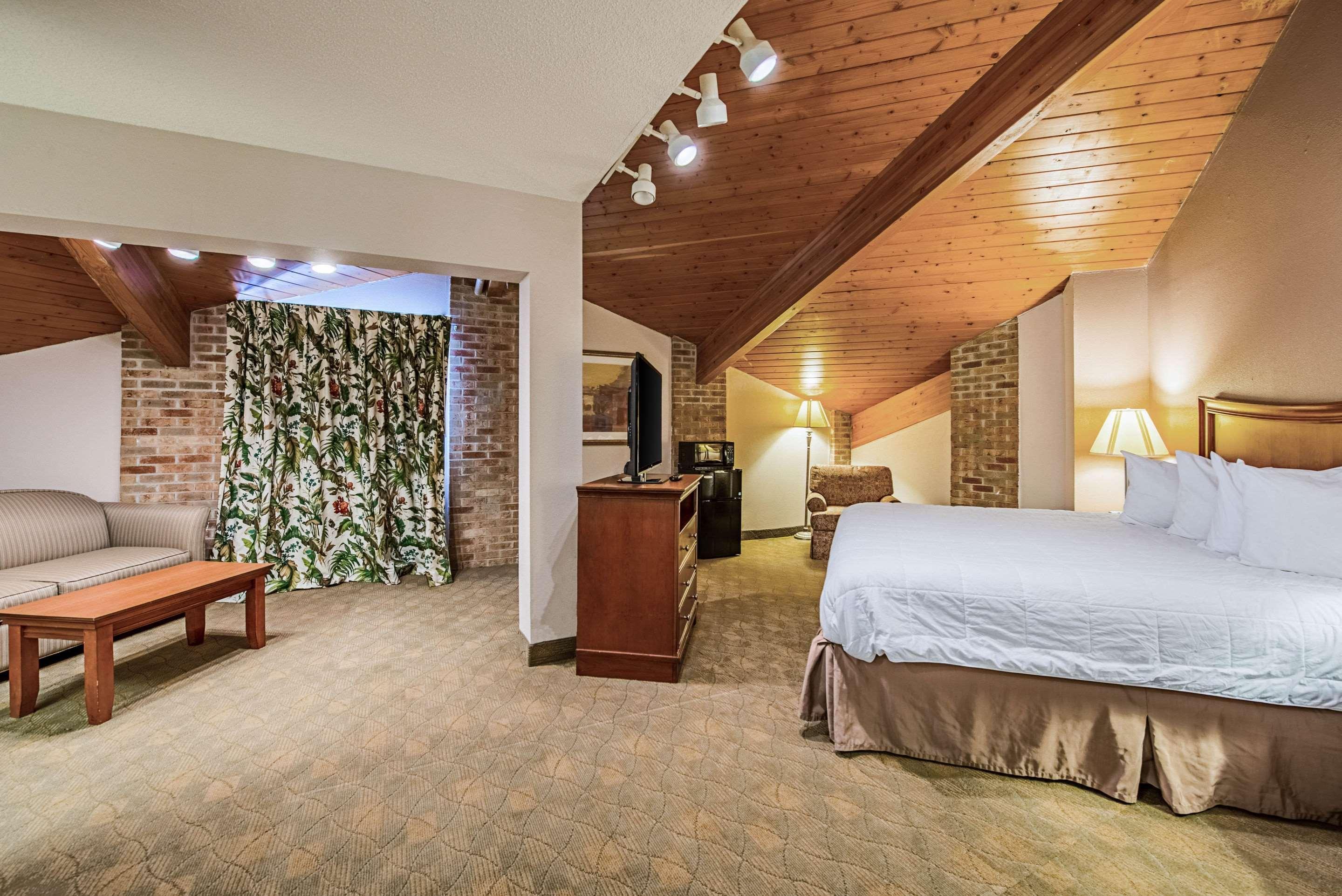 Rodeway Inn Huntington Extérieur photo