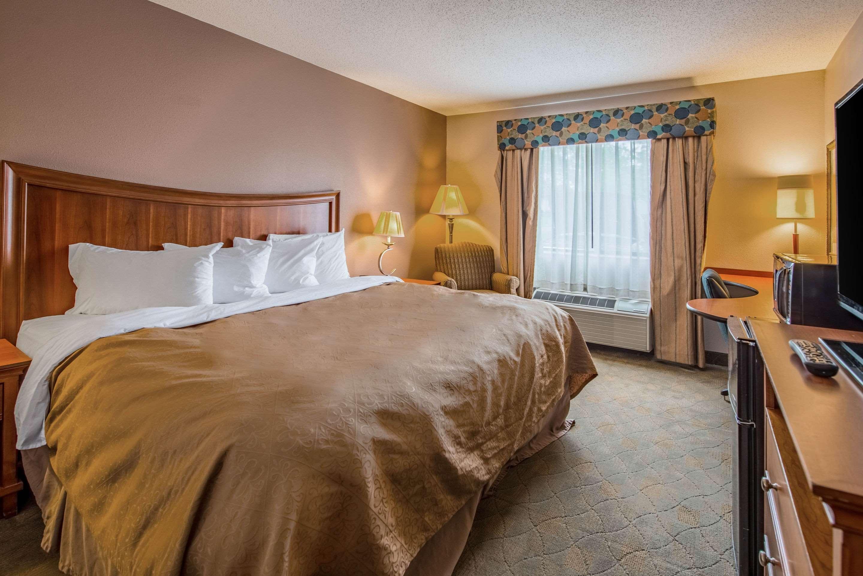 Rodeway Inn Huntington Extérieur photo