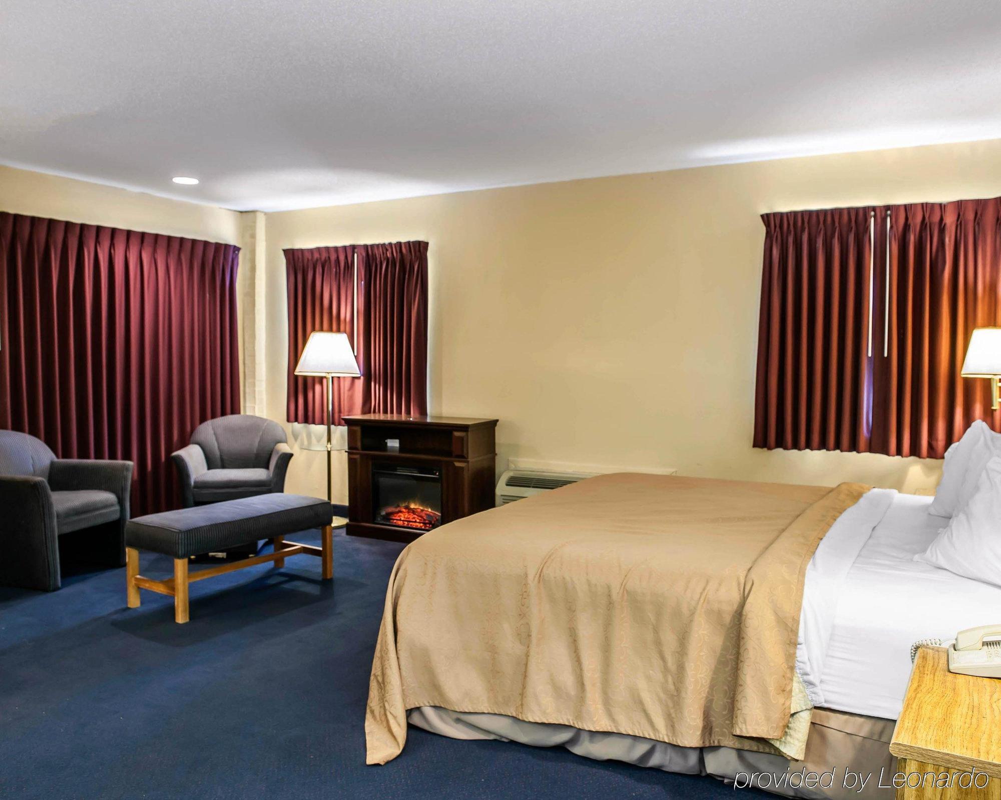 Rodeway Inn Huntington Extérieur photo