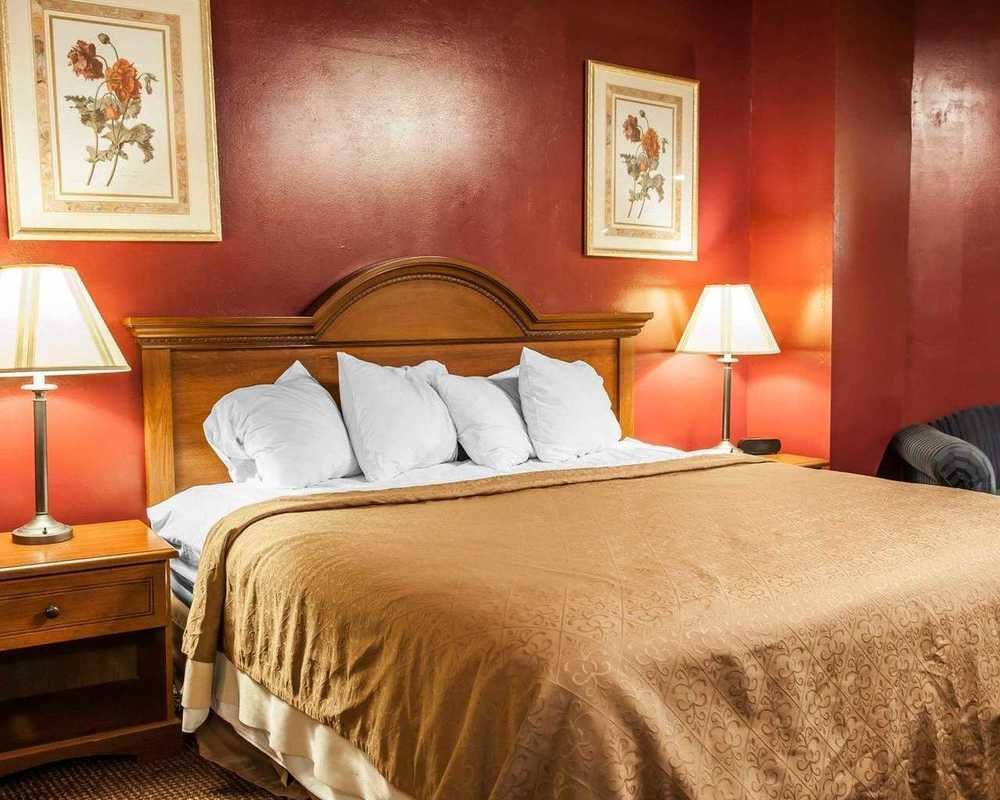Rodeway Inn Huntington Extérieur photo